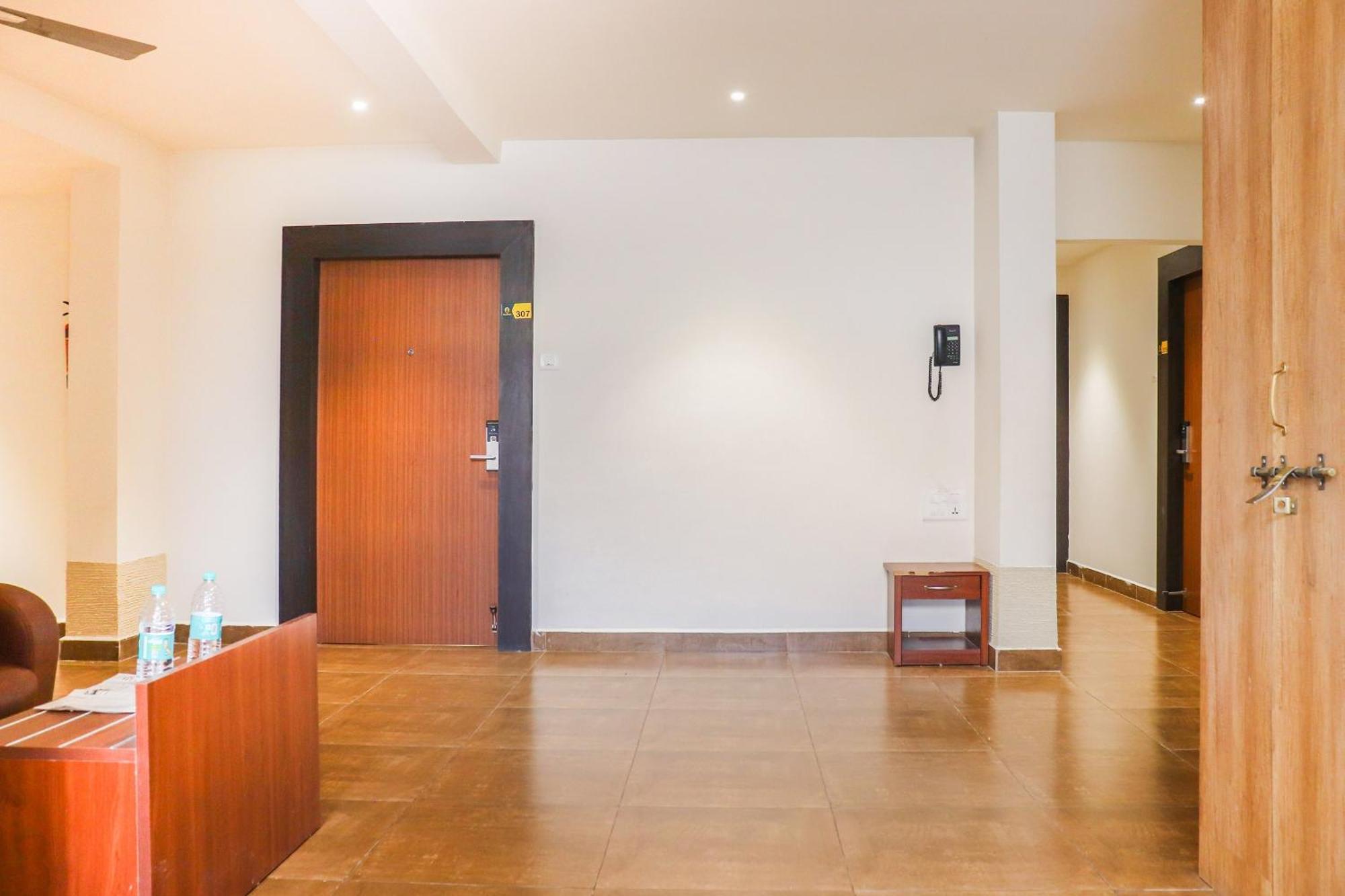 Collection O Kk Trends Hotel Vijayawāda Екстериор снимка