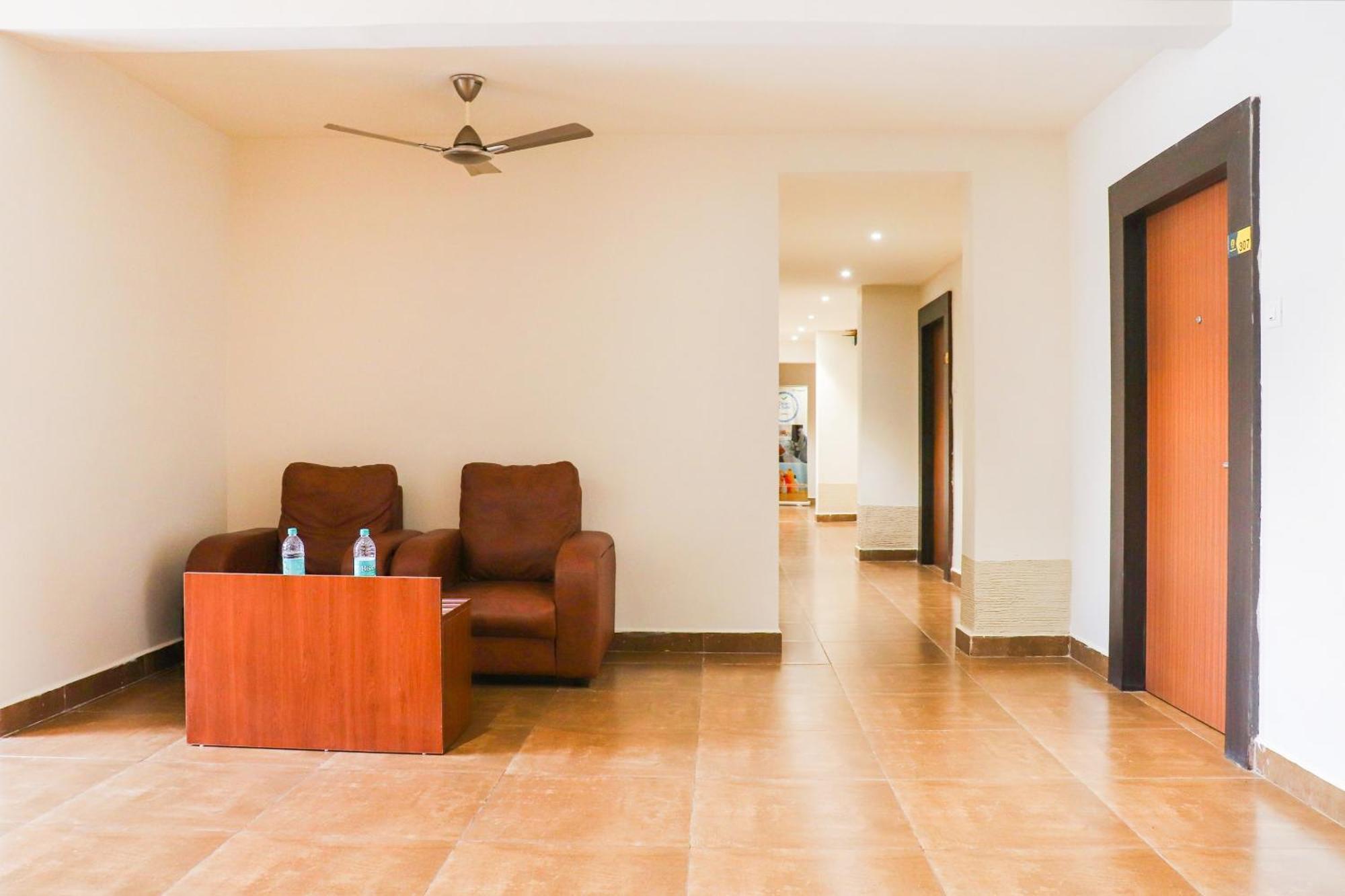 Collection O Kk Trends Hotel Vijayawāda Екстериор снимка