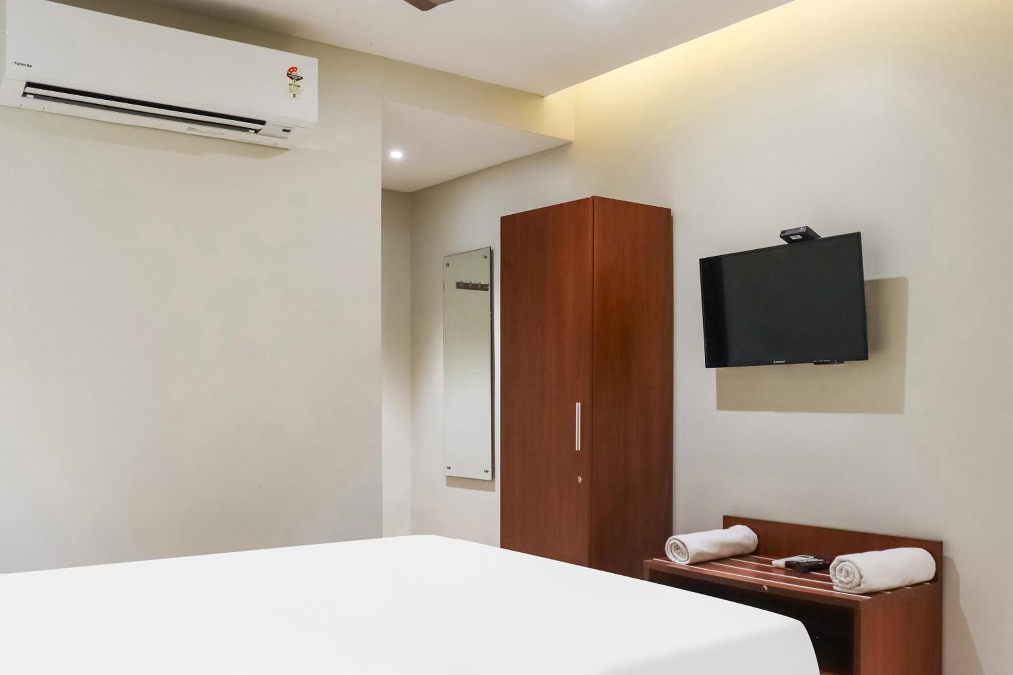 Collection O Kk Trends Hotel Vijayawāda Екстериор снимка